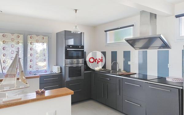 Maison à vendre    8 pièces • 279,10 m2 Damgan