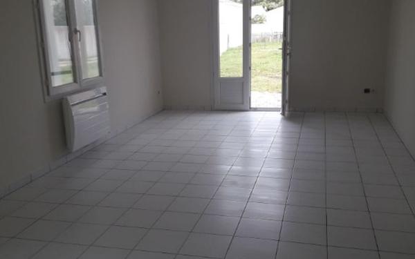 Maison à louer    3 pièces •  Arvert