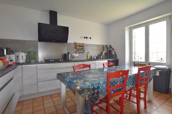 Maison à LANVEOC, 29160 - 6 pièces 175m²