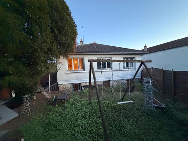 Maison à VILLIERS-SUR-ORGE, 91700 - 7 pièces 160m²