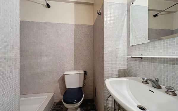 Appartement à vendre    4 pièces • 85 m2 Suresnes