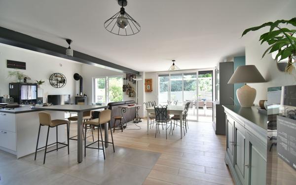 Maison à vendre    5 pièces •  Meximieux