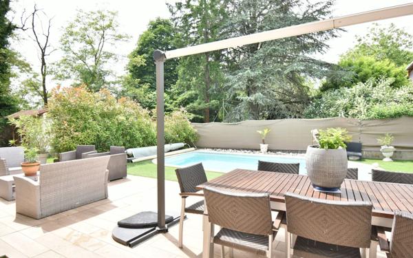 Maison à vendre    5 pièces •  Meximieux