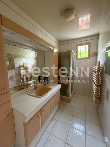 Maison Bois-guillaume - 4 chambres - 160 m2 - Proche  Gare Rouen - Maison calme - Idéale pour une famille - bel espace extérieur