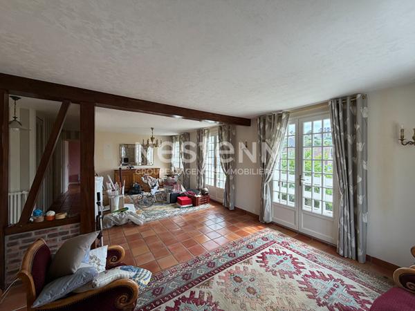 Maison Bois-guillaume - 4 chambres - 160 m2 - Proche  Gare Rouen - Maison calme - Idéale pour une famille - bel espace extérieur