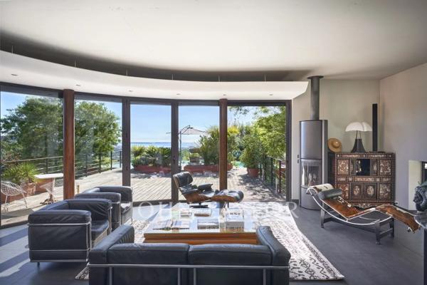 Superbe villa d’architecte vue mer