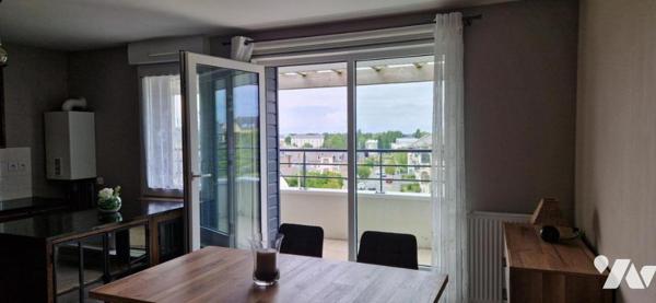 SAINT MALO - La Hulotais - Appartement T2 TBE (47.16m²) - Balcon - Dernier étage - Asc. - Garage