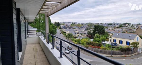SAINT MALO - La Hulotais - Appartement T2 TBE (47.16m²) - Balcon - Dernier étage - Asc. - Garage