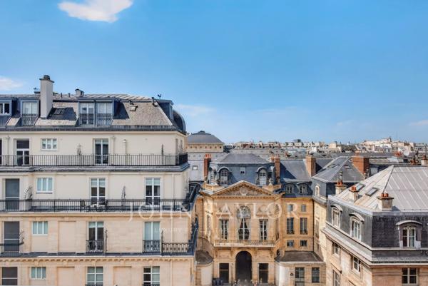 Appartement de charme au dernier étage