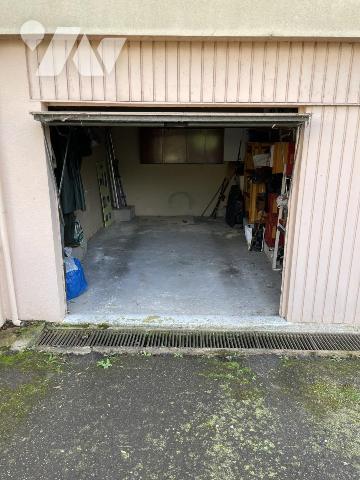 Epau, île aux sports, T5, 3 chambres, balcon , garage.