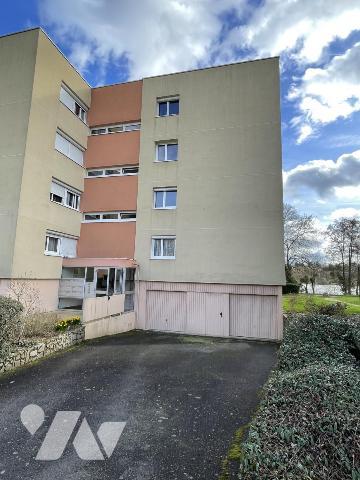 Epau, île aux sports, T5, 3 chambres, balcon , garage.