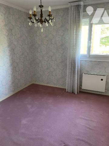 Epau, île aux sports, T5, 3 chambres, balcon , garage.