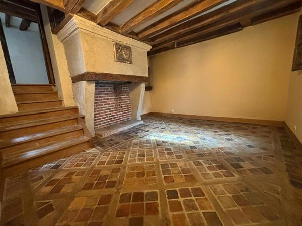 A louer T6 en Duplex au coeur de l'hyper centre ville d'ANGERS avec garage