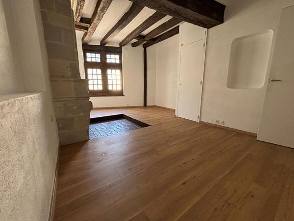 A louer T6 en Duplex au coeur de l'hyper centre ville d'ANGERS avec garage