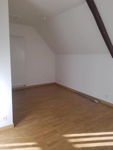 Maison à louer 5 pièces - 102 m²