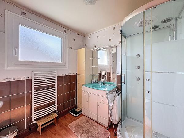 Vente Maison 4 chambres à Saint-Brieuc avec fort potentiel à rénover