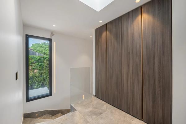 Belle villa contemporaine à quelques minutes de Mougins