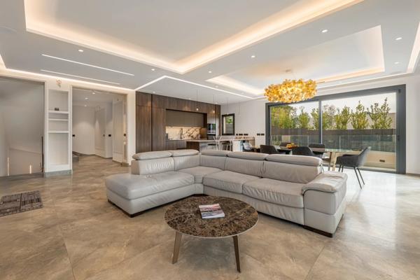 Belle villa contemporaine à quelques minutes de Mougins