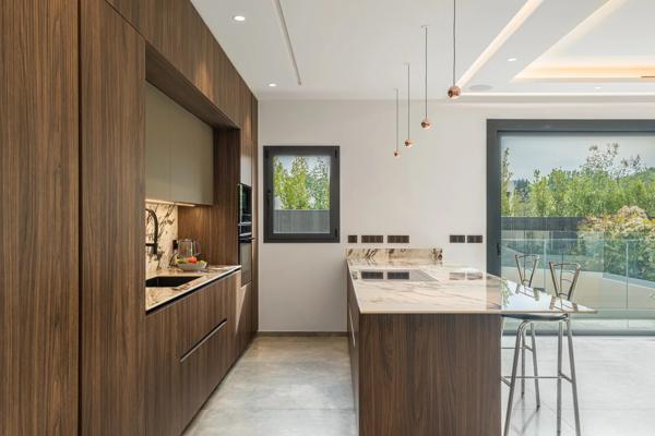Belle villa contemporaine à quelques minutes de Mougins