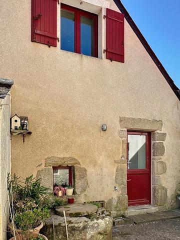 Sur le port à deux pas de la plage, tout à pied !