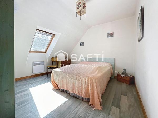 Sur le port à deux pas de la plage, tout à pied !