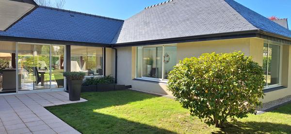 Fouesnant, côté Mousterlin, Maison de 4 chambres avec piscine couverte