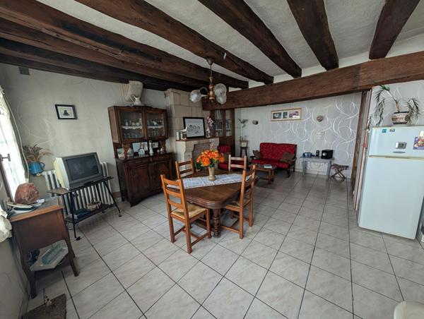 Maison à vendre à Beaulieu les Loches - 7 pièces, 5 chambres