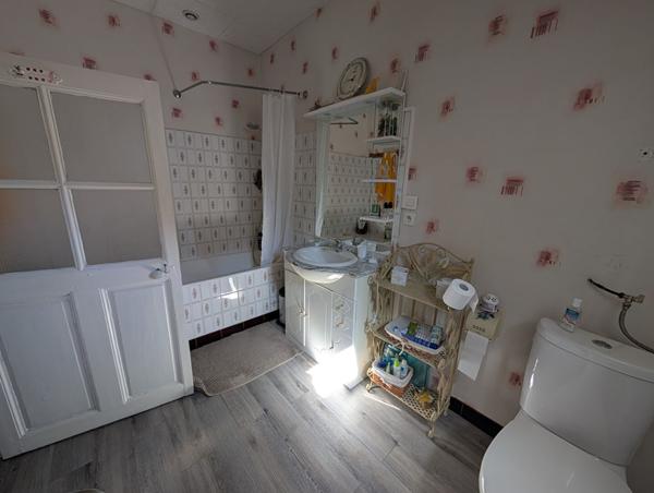 Maison à vendre à Beaulieu les Loches - 7 pièces, 5 chambres