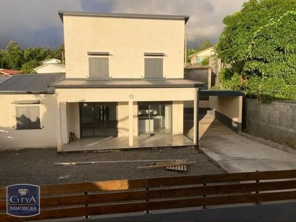 Maison à louer 5 pièces 114.92m² Saint-Paul (97435)