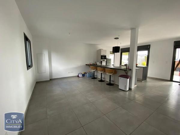 Maison à louer 5 pièces 114.92m² Saint-Paul (97435)
