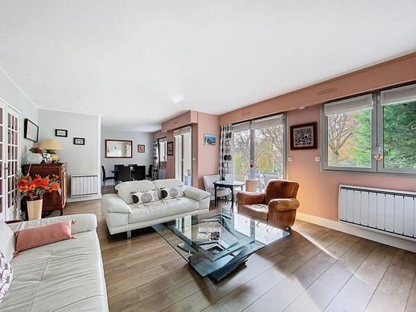 Appartement 5 pièces de 107.41 m² - Saint-Germain-en-Laye