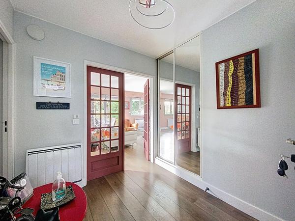 Appartement 5 pièces de 107.41 m² - Saint-Germain-en-Laye