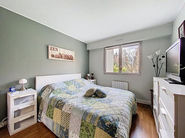 Appartement 5 pièces de 107.41 m² - Saint-Germain-en-Laye