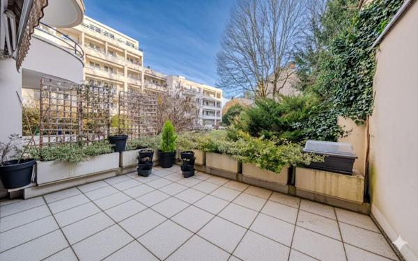 Appartement à vendre    3 pièces •  Nancy