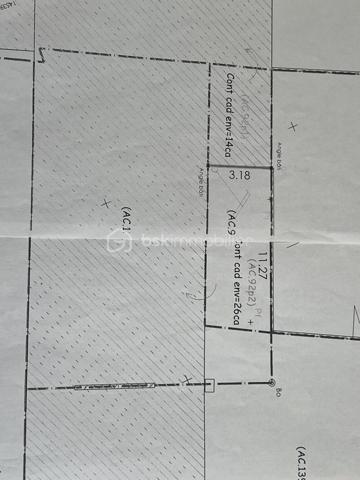 Terrain commercial de 548 m²