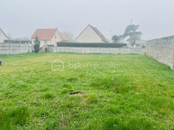 Terrain commercial de 548 m²