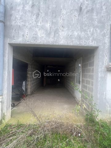 Terrain commercial de 548 m²