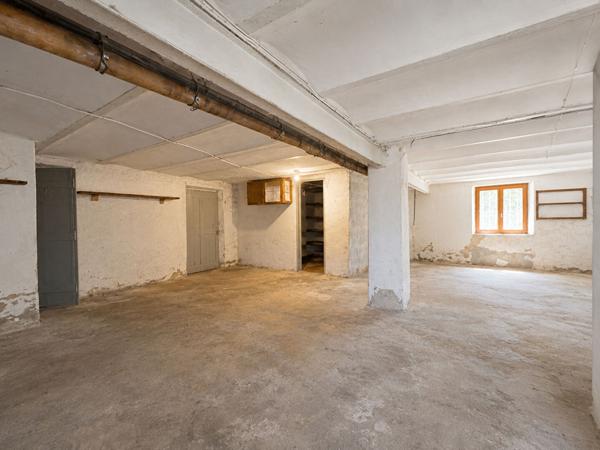 Les caillols 13012 Maison avec jardin et stationnement