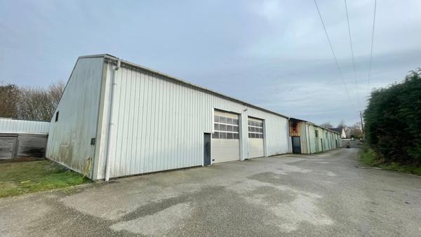 Local d'activité de 1900 m² env en périphérie de LOUDEAC
