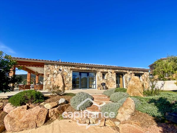 Maison à vendre 4 pièces VENTISERI (20) de 96 m2 avec vue mer et piscine chauffée