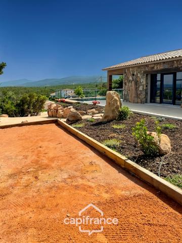 Maison à vendre 4 pièces VENTISERI (20) de 96 m2 avec vue mer et piscine chauffée
