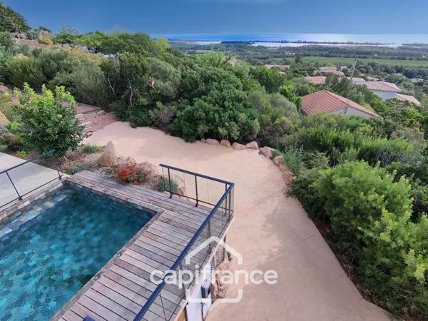 Maison à vendre 4 pièces VENTISERI (20) de 96 m2 avec vue mer et piscine chauffée
