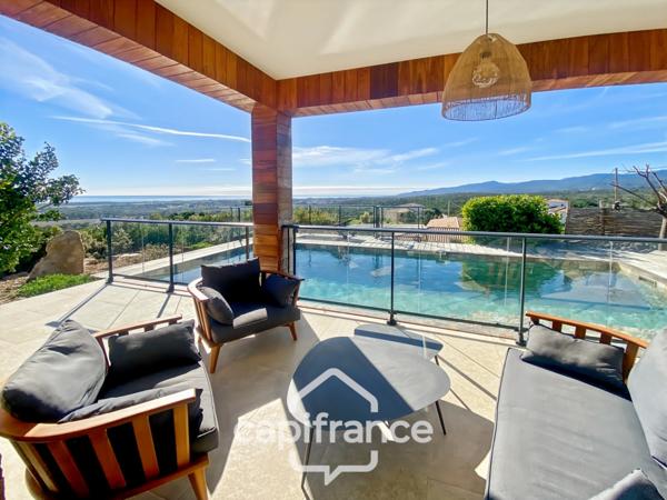 Maison à vendre 4 pièces VENTISERI (20) de 96 m2 avec vue mer et piscine chauffée