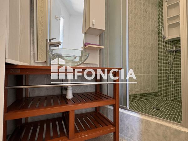 Location Appartement 5 pièces 79.9 m² - Toulon 83000