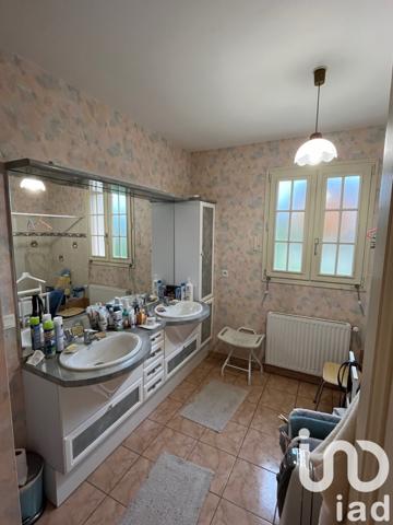 Maison à vendre 4 pièces 114 m² Vallée-de-Ronsard