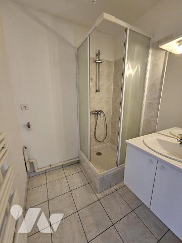 APPARTEMENT 2 pièces de 52,89m² avec parking 