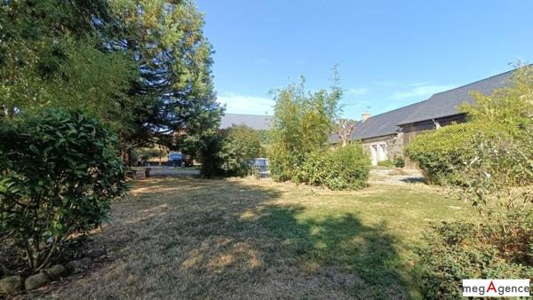 Maison à JAVRON-LES-CHAPELLES, 53250 - 5 pièces 140m²