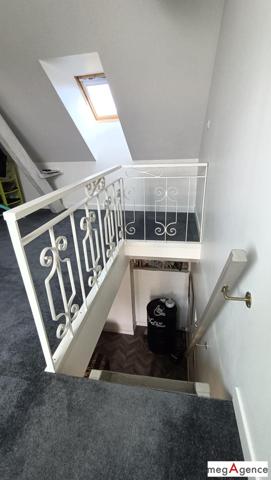 Maison à JAVRON-LES-CHAPELLES, 53250 - 5 pièces 140m²