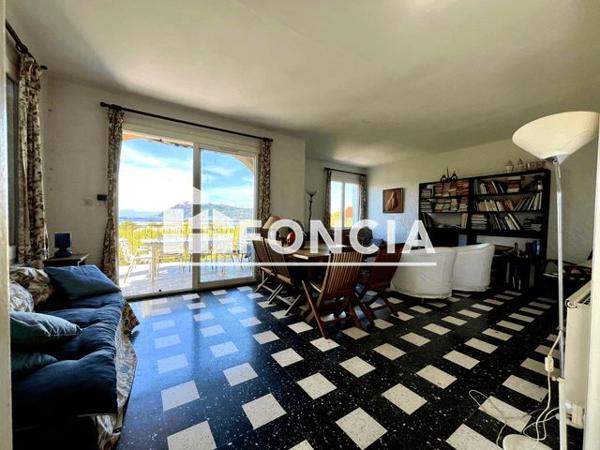 À vendre Maison 10 pièces 180 m² - Saint-mandrier-sur-mer 83430