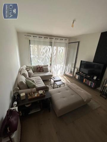 Appartement à louer 2 pièces 42.9m² Bry-sur-Marne (94360)